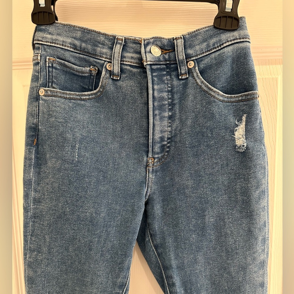 Express Skinny High Rise Jeans - Picture 2 of 9